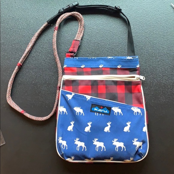 Kavu cross body purse